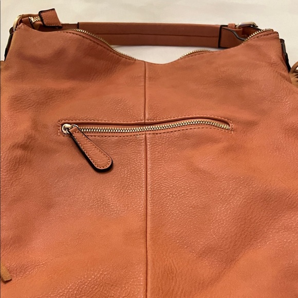 Fringe Leather Shoulder Bag - Picture 6 of 13